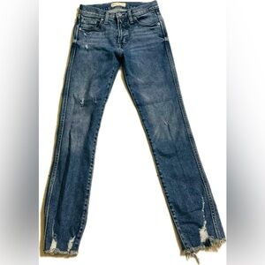 Gap 1969 High Rise Slim Straight Jeans Dauphine Destressed Wash 26 / 2